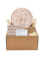 Load image into Gallery viewer, Bread Warmer &amp; Basket Gift Set with Tea Towel
