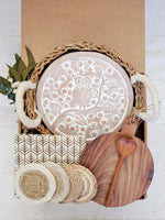 Load image into Gallery viewer, Bread Warmer Gift Box With Round Wooden Board and Spoon - Round
