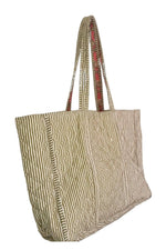 Load image into Gallery viewer, Reversible Quilted Block Printed Tote Bag with Ruffles
