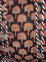 Load image into Gallery viewer, Reversible Quilted Block Printed Beach Bag
