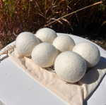 Load image into Gallery viewer, Set of 6 Organic Wool Dryer Balls

