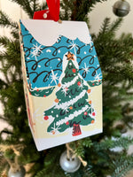 Load image into Gallery viewer, Snow Globe 130 Piece Puzzle Ornament
