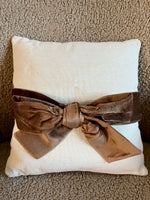 Load image into Gallery viewer, Velvet Bow Throw Pillow - Light Brown
